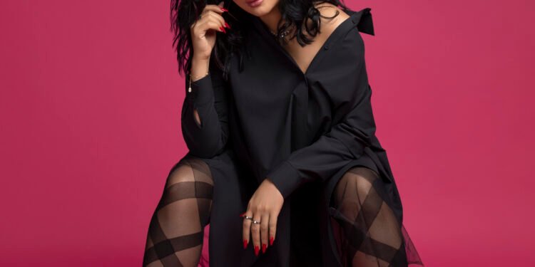 Maitha Abuljalil: Unveiling the Style Secrets and Challenges of a Fashion Icon