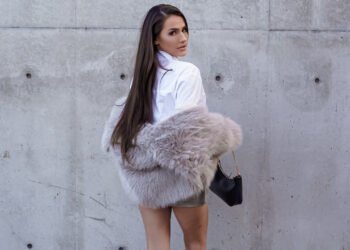 Thais Martins: Weaving Diversity, Science, and Style into a Life of Authenticity and Adventure