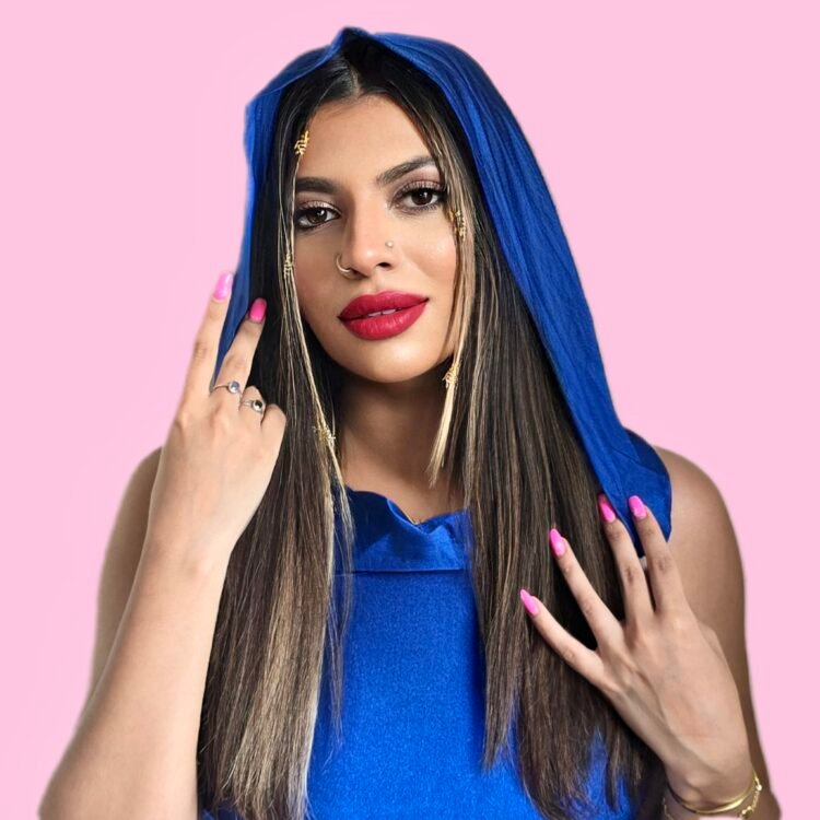 Mommy Chic: Archana Sadanand Nair’s Journey of Balancing Beauty, Fashion, and Family on Instagram