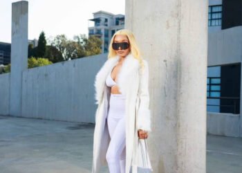 Pinky Girl Spins Her Way Into Hearts