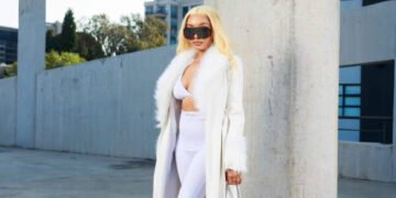 Pinky Girl Spins Her Way Into Hearts